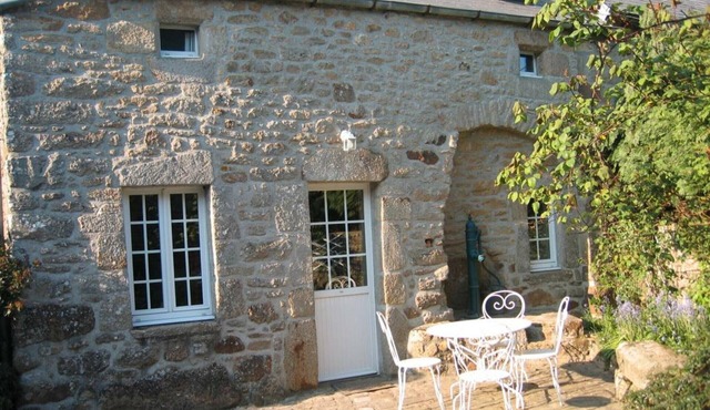 Traditional House in Théville with Fireplace and Enclosed Yard