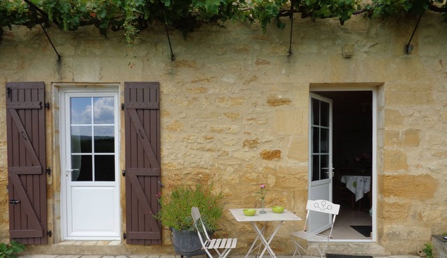 Traditional house of the Perigord Noir, Dordogne valley, large park