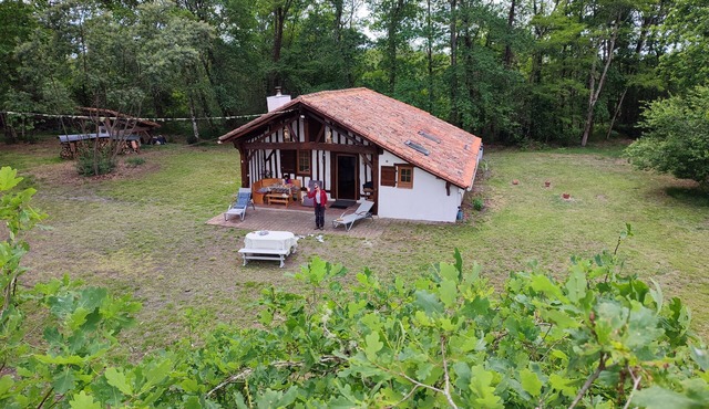 Traditional Landes house in the middle of the forest Pets welcome!