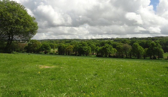 Traditional longère sleeping up to 9 people in 4 spacious bedrooms with ensuites