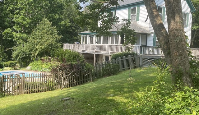 Traditional Maine Cottage