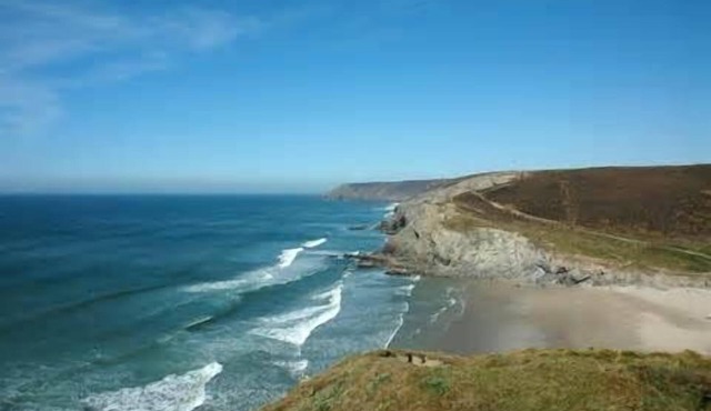 Traditional miner's cottage in the heart of Cornwall by beautiful moorland