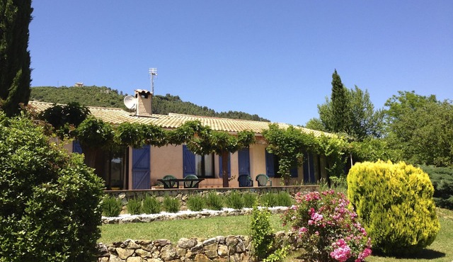 Traditional Provencal Villa With Private Heated Pool