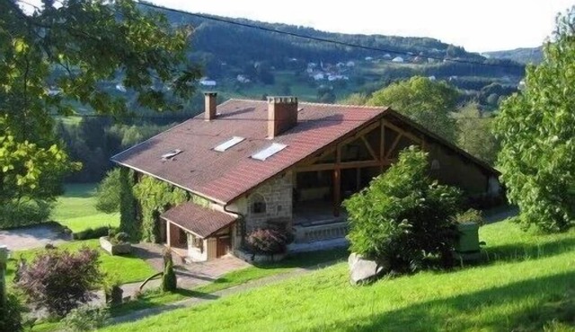 Traditional renovated farm (1779), carefully decorated
