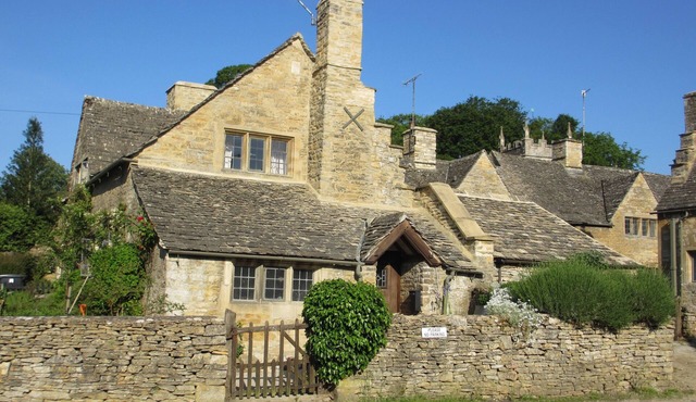 Traditional, self catering holiday cottage in Upper Slaughter, The Cotswolds