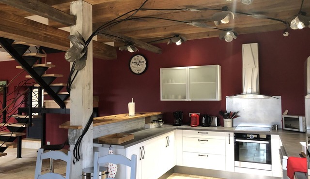 Traditional sluice-gate truss hones some on 10 hectares of ground-swimming pool