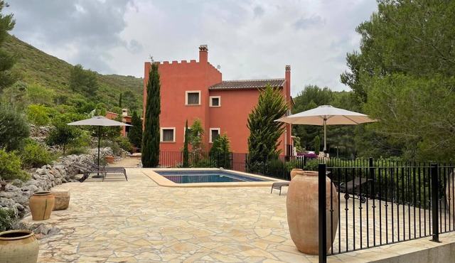 Traditional Spanish Villa with Private Pool & Gardens. Lliber - Jalon Valley