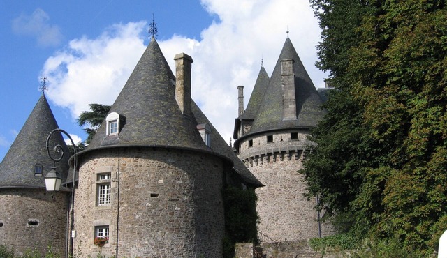 Traditional stone cottage in the heart of rural Limousin