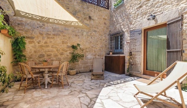 Traditional stone house in Peratallada