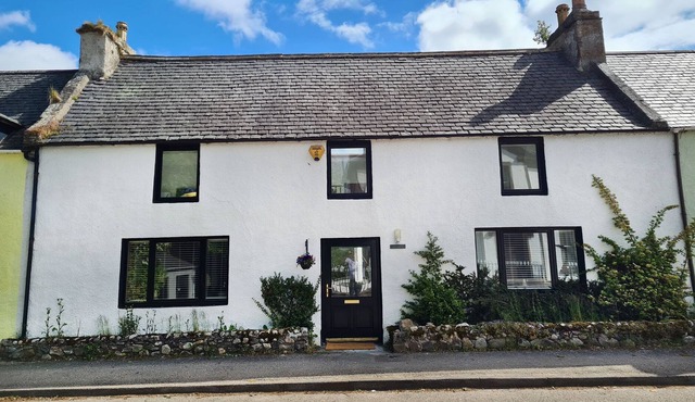 Traditional stone cottage situated in the heart of Bonar Bridge.
