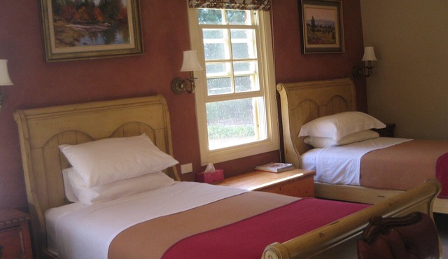 Trafalgar B & B "Rose Room"