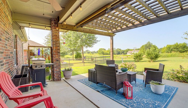 Trail Access + Patio: Peaceful Tulsa Area Retreat