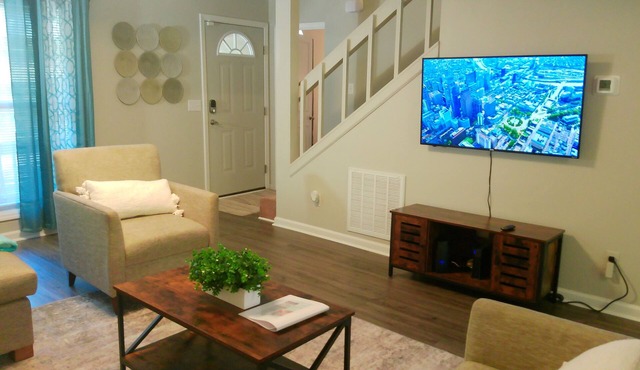 Trail Hollow - 3 beds, 2 baths, 6 guestn