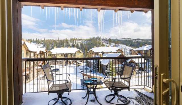Trailhead Lodge One Bedroom 801 Condo by RedAwning