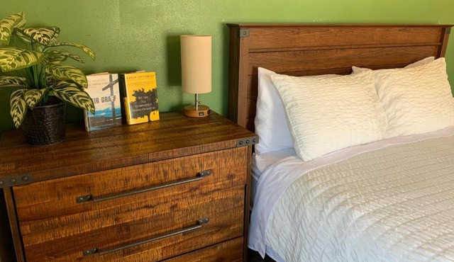 Trailhead Suites