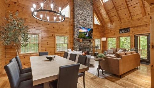 Trails End-Sauna, Hot Tub, FirePit, Arcade, Luxury