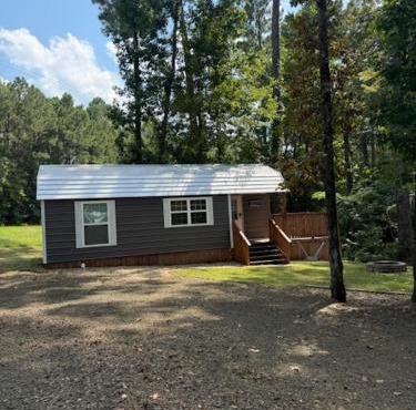 Trails, Tails, and Scales Cabin1