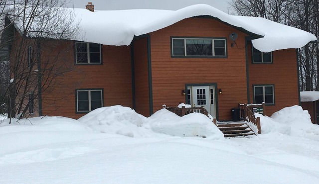 Trailside 3 bedroom unit #5 at Black River Basin