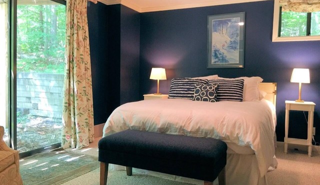 Trailside 3-Level Townhouse in the Birches