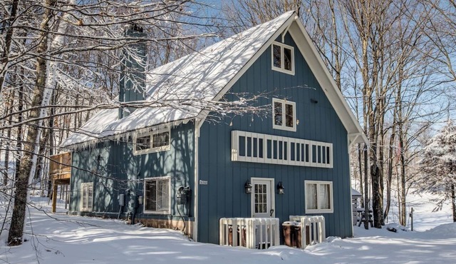 Trailside Vacation Home with One of the Best Views in the U.P. of Ski Slopes