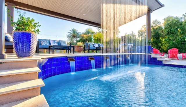Train Watching House. Across from ASU - Near DT Tempe. Lots of amenities