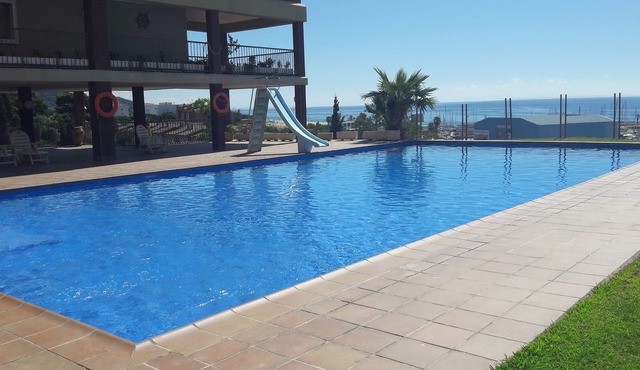 Tranquility with pool by the sea