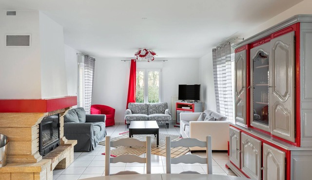 Tranquil Garden Retreat by the Sea