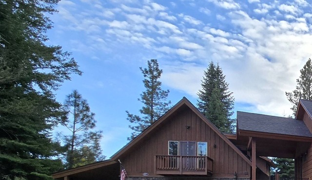 Tranquil 1-bedroom apartment in Donnelly perfect for a getaway