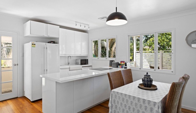 Tranquil 2-Bed House with Spacious Backyard & Deck