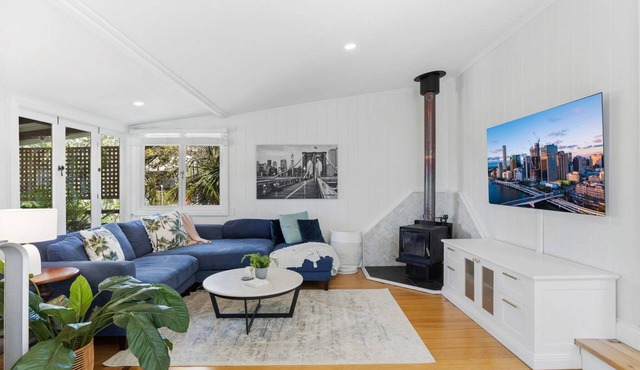 Tranquil 2-Bed Family Home with Deck Among Trees