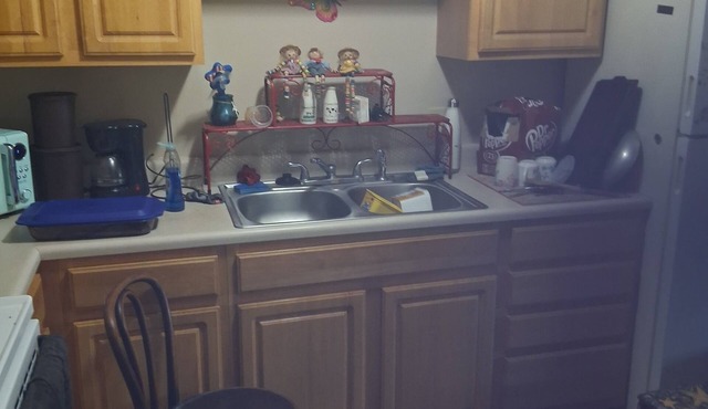 Tranquil 2-bedroom apartment with AC in charming Sikeston Missouri