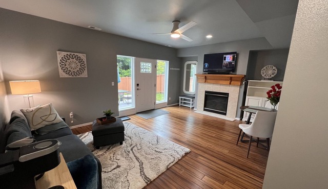 Tranquil 2 bedroom apartment with private yard and deck