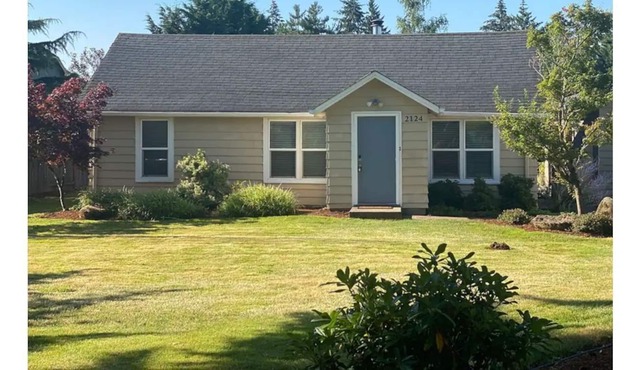 Tranquil 2 Bedroom Nestled In the Hills