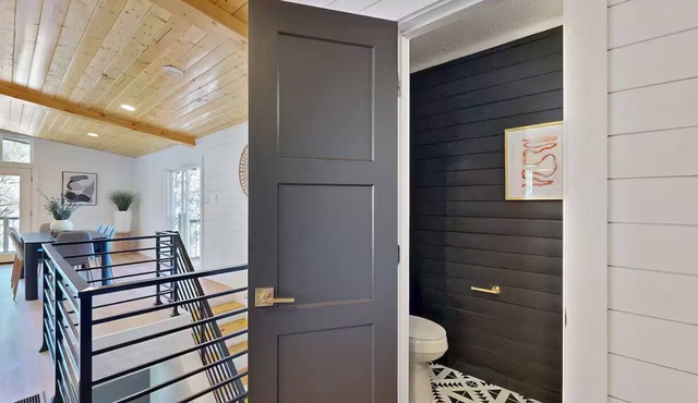 Tranquil 3-bedroom cabin with AC in charming Alto
