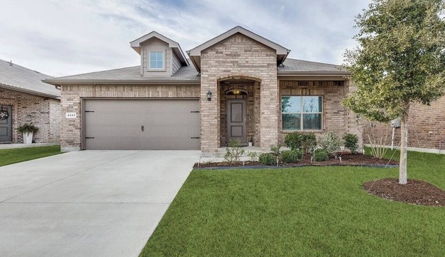 Tranquil 3-bedroom house with AC in charming Fort Worth