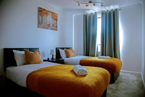 Tranquil 3B House- Sleeps 6 Garden & Free Parking