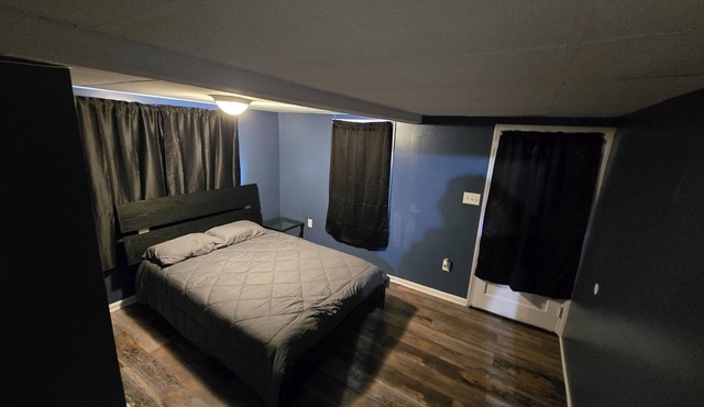 Tranquil 4-bedroom house with AC in Henderson