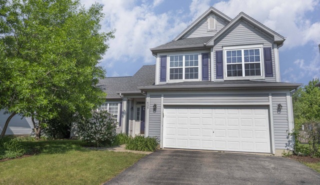 Tranquil 4BR in Naperville-Plainfield