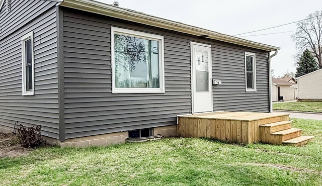 Tranquil and modern home in a quiet neighborhood