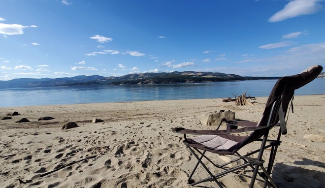 TRANQUIL AND PRIVATE! Pets are welcome here! Optional full RV space add on