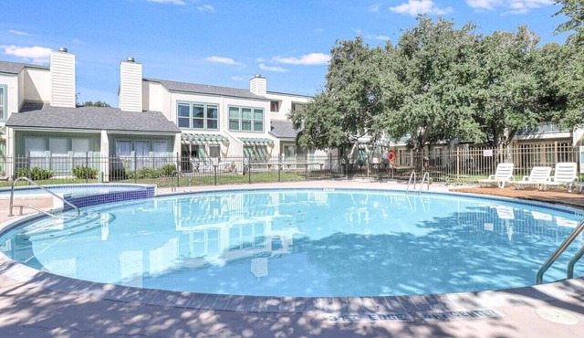 Tranquil Bay RRYC50! Pool, Pier, Tennis Courts, Boat Slips, BBQ