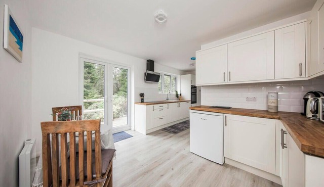 Tranquil cottage retreat in the High Weald Area of Natural Beauty