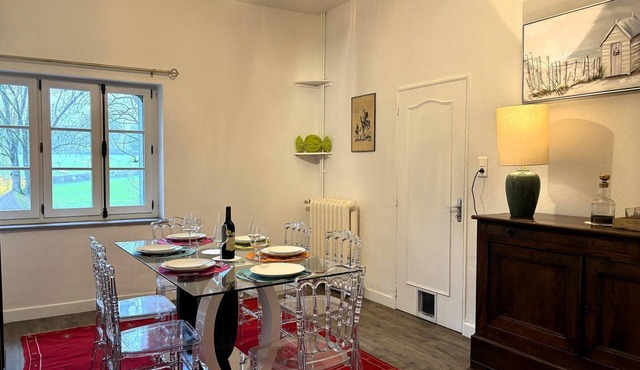 Tranquil cottage with SPA, garden and pond, pets allowed for 6 guests