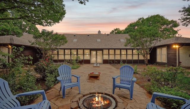 Tranquil Country Retreat | 3BD, Playground, Picnic