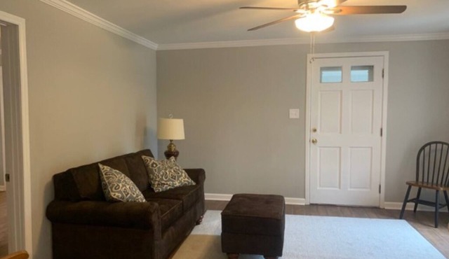Tranquil Country Home with Beautiful Crowders Mountain View