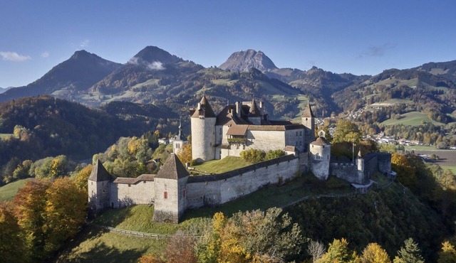 Tranquil Escape in Divonne-les-Bains | Nature, Lake Geneva & Gruyère Charm