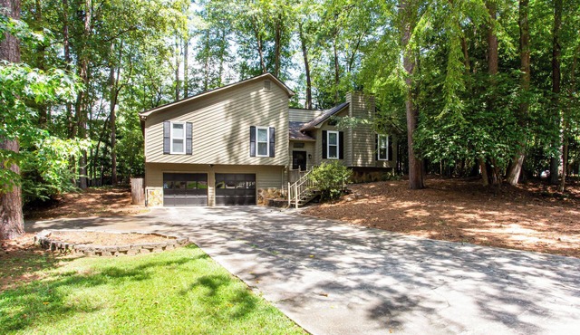 Tranquil Forest in the heart of Roswell