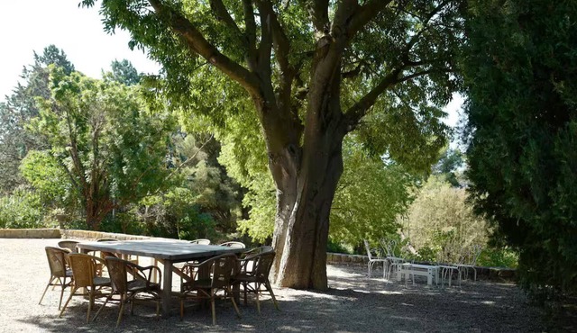 Tranquil 5-bedroom house in charming Villeneuve-lès-Béziers awaits you