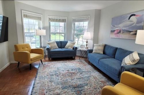 Tranquil Gardens Cape May Private Beach Steps Away