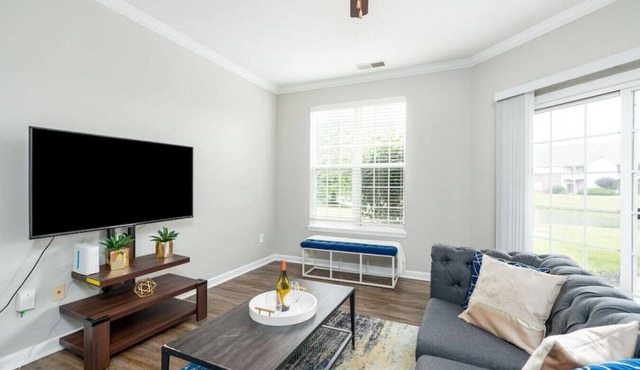 Tranquil Haven in Greenwood